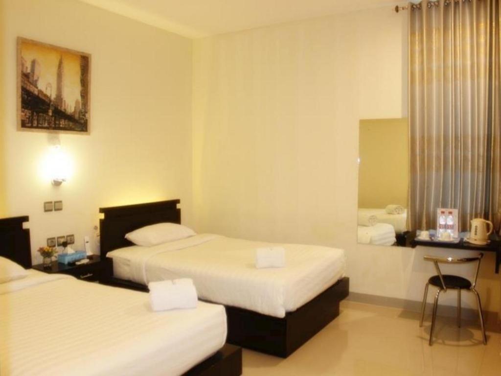 Guardian Family Hotel Sorong Extérieur photo